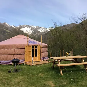 Luxury tent Yourtes Mongoles Gavarnie Gedre